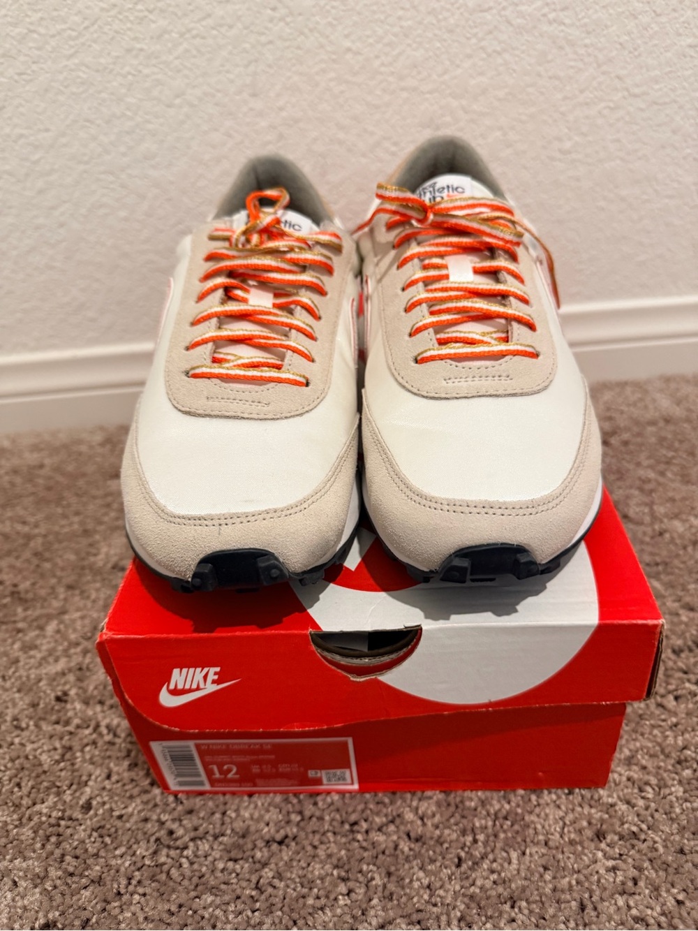 Nike Women’s Beige & Orange Low-Top Sneakers